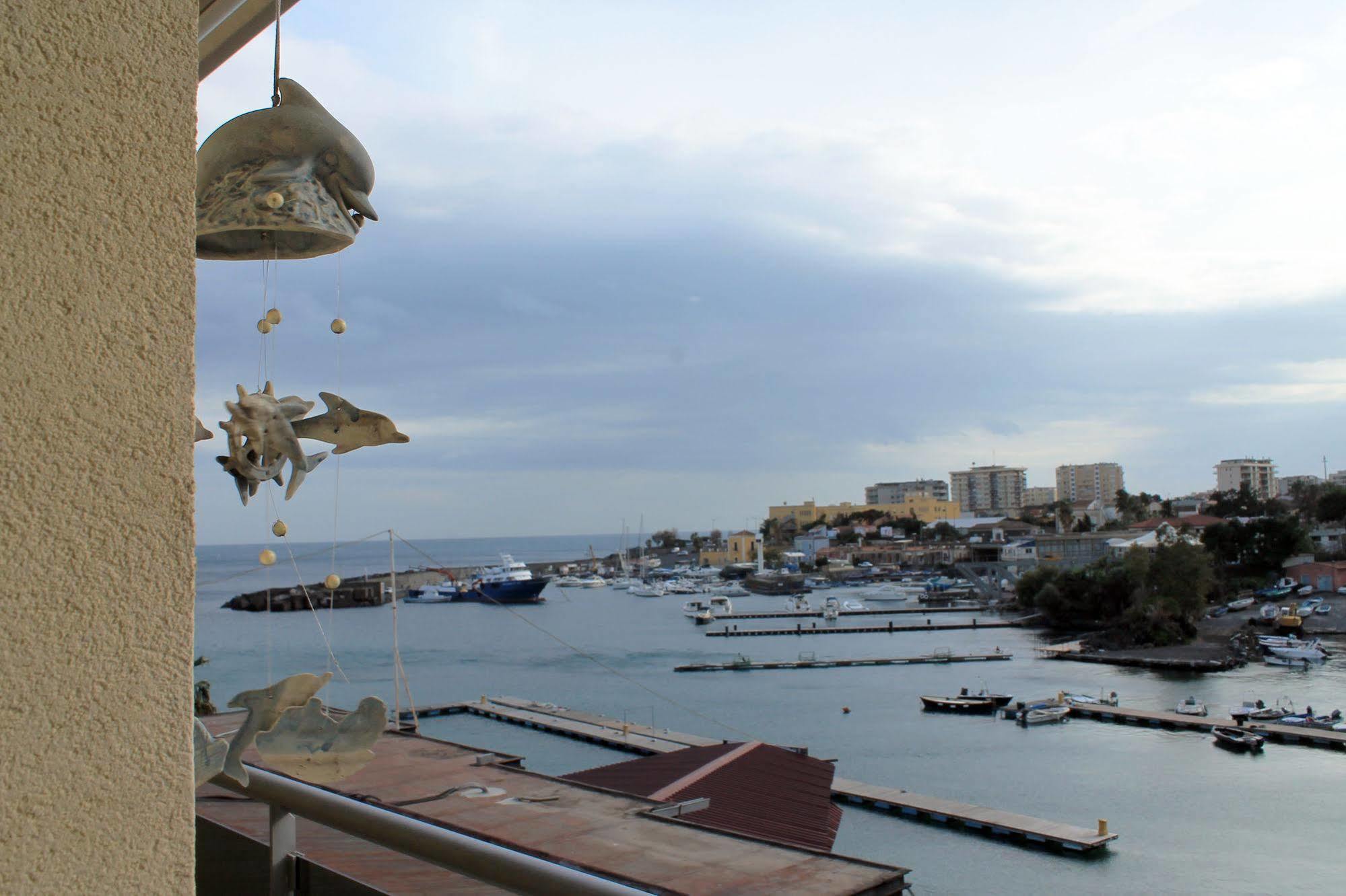 Baia Di Ognina Bed & Breakfast CTA Exterior foto